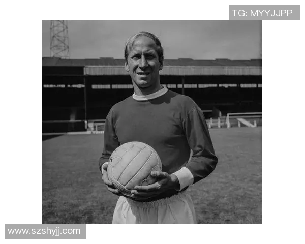 九十年代足球传奇球星盘点 经典人物与辉煌时刻回顾