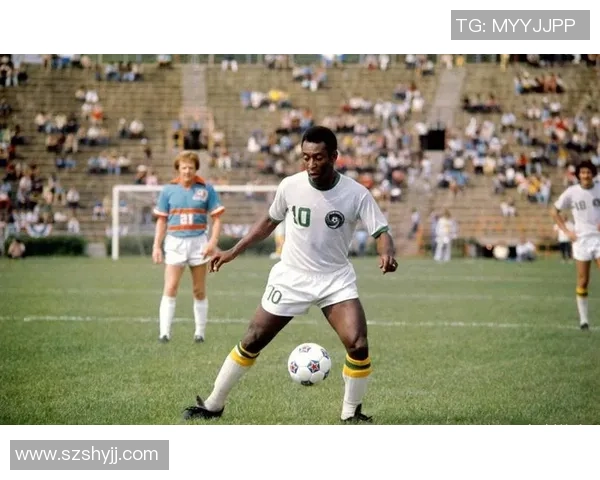 全球足坛巨星风采展示 足球热潮下的球员传奇与魅力