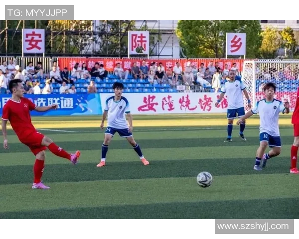 燃梦绿茵逐光前行描绘足球星未来希望与荣耀征途