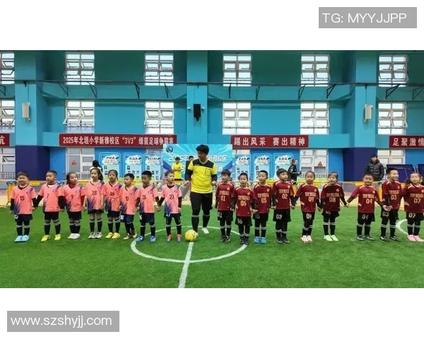 绿茵激情时刻聚焦球星闪耀赛场点燃全场热烈氛围